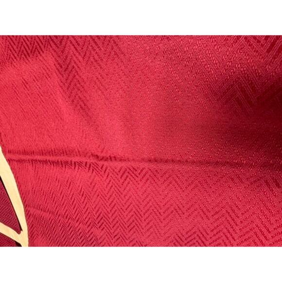 "Lauren Ralph Lauren" Set of 7 Fabric Red/Burgundy Napkins 19" x 20" Washed - Picture 2 of 7